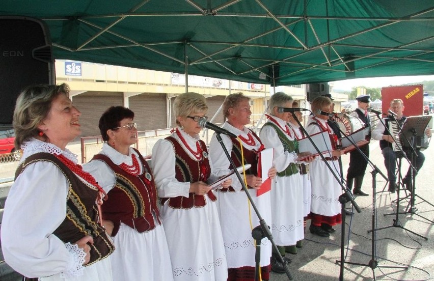 Duet  Bodzentyn – Bałtów dominował na torze w Miedzianej Górze