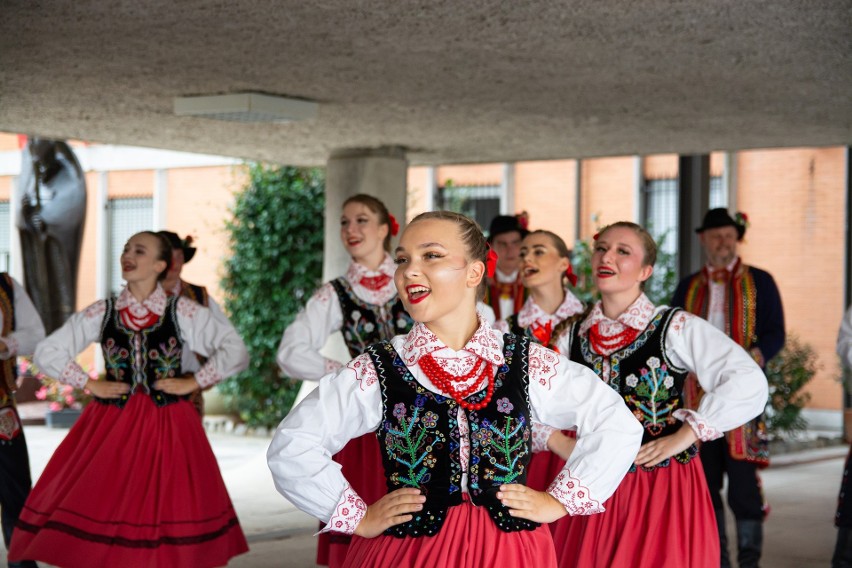 Reprezentacyjny Zespół Pieśni i Tańca "Zawiercie" obchodzi...