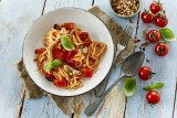 4 stycznia - Dzień Spaghetti. Nie tylko carbonara i bolognese. Oto sprawdzone przepisy na najlepsze spaghetti