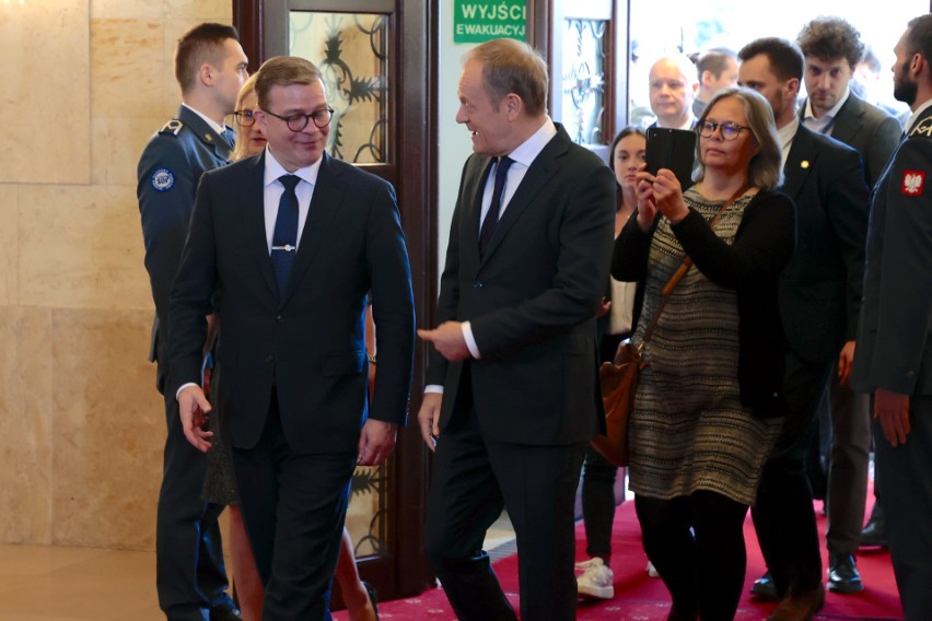 Premier Donald Tusk spotkał się premierem Finlandii Petterim...