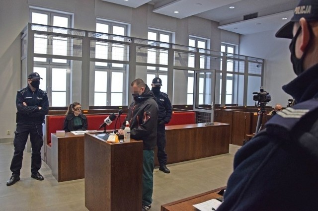 W październiku 2021 bielski Sąd Okręgowy skazał Piotra Sz. na 25 lat więzienia. Później wyrok został podwyższony na dożywocie