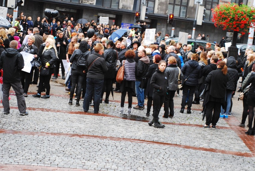 Czarny protest w Bytomiu ZDJĘCIA + WIDEO