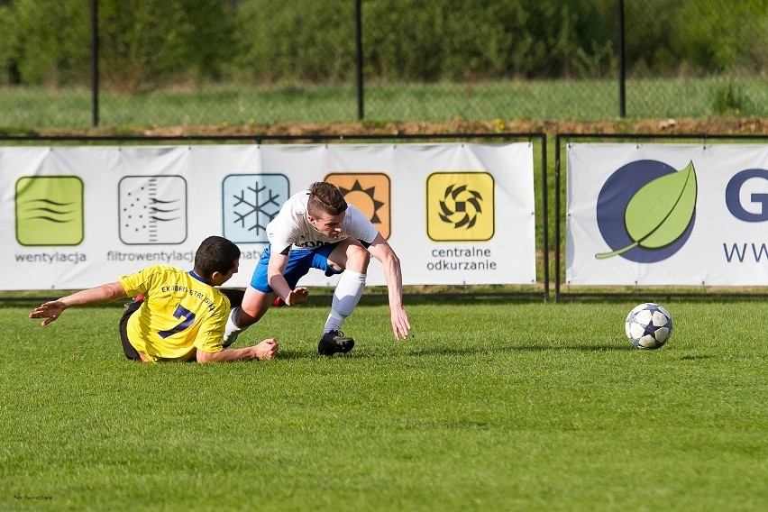 4 liga. Ekoball Stal Sanok bezbramkowo zremisował u siebie z Wisłokiem Wiśniowa [ZDJĘCIA]