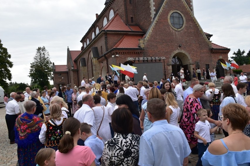 Ukoronowano obraz Matki Bożej Niegowickiej, znajdujący się...