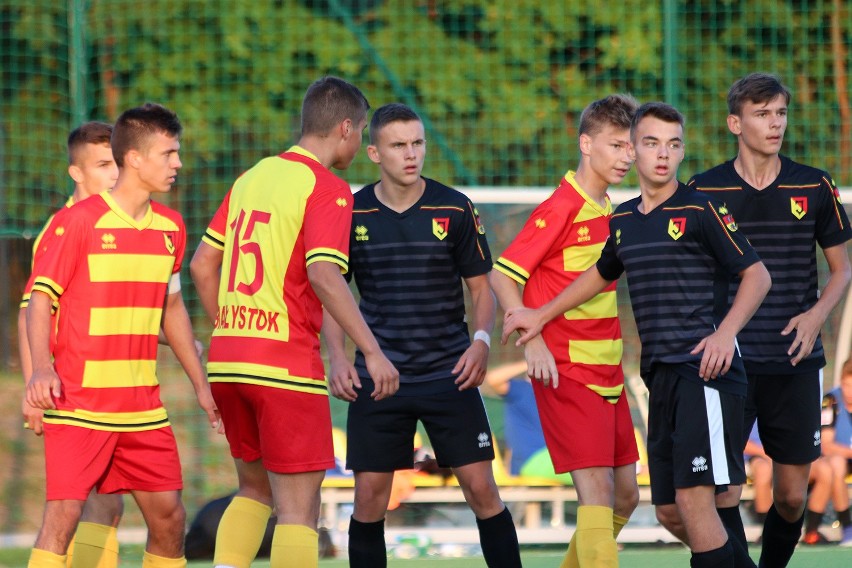 Mecz w Wojewódzkiej Lidze Juniorów Młodszych AP Jagiellonia...