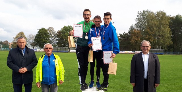 Dominik Rugała z Gryfu Rytwiany w Wolborzu wywalczył brązowy medal.