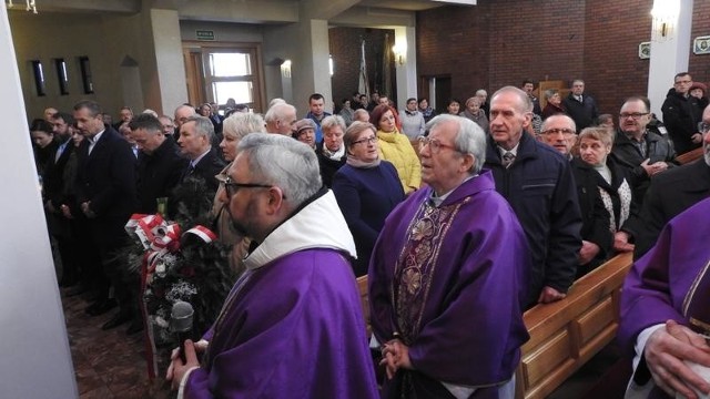 W kościele w Harmężach odbyła się msza św. w intencji mieszkańców Ziemi Oświęcimskiej