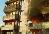 Pożar w bloku w Piekarach Śląskich na os. Powstańców Śląskich ZDJĘCIA. Pięć osób poszkodowanych