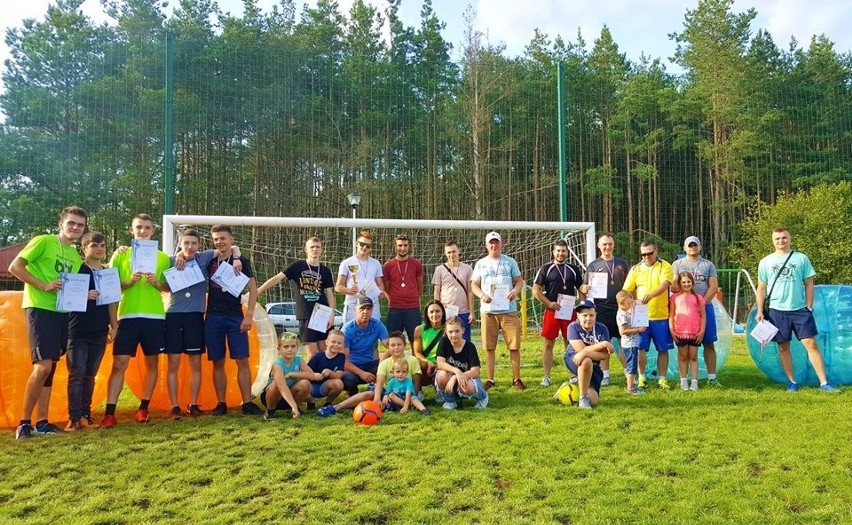 Gmina Lelis. Turniej bubble football w Kurpiewskich Nowych. 4.08.2019 [ZDJĘCIA]