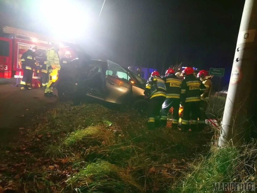 Zderzenie mercedesa i bmw między Osinami a Komprachcicami.