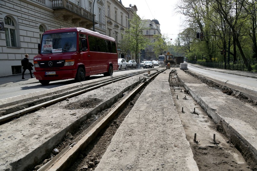Kraków. Rozkopią kolejne ulice, a już mamy poważne utrudnienia