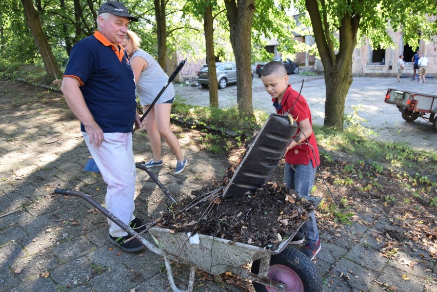 Różan. Fort I wysprzątany przed VII Piknikiem Militarnym (zdjęcia)