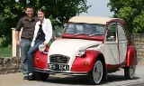 Jan Lenc z Opola odrestaurował citroena 2 CV