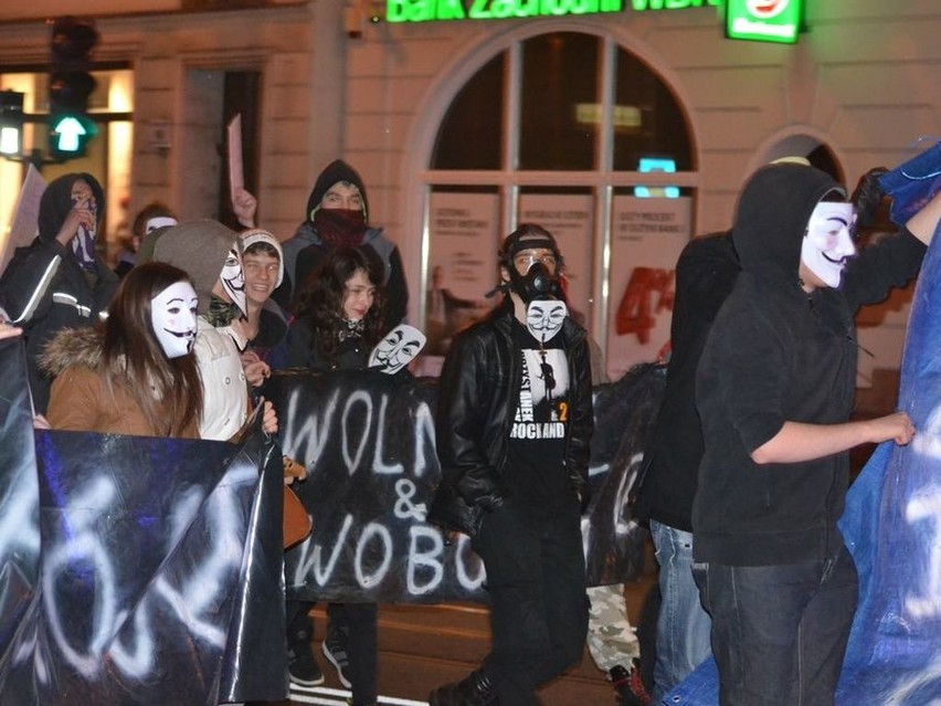 Marsz Miliona Masek w Bydgoszczy