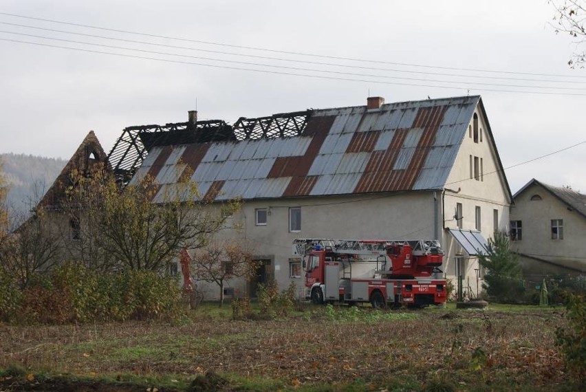 Pożar w Ołdrzychowicach Kłodzkich. 14 osób straciło dach nad głową