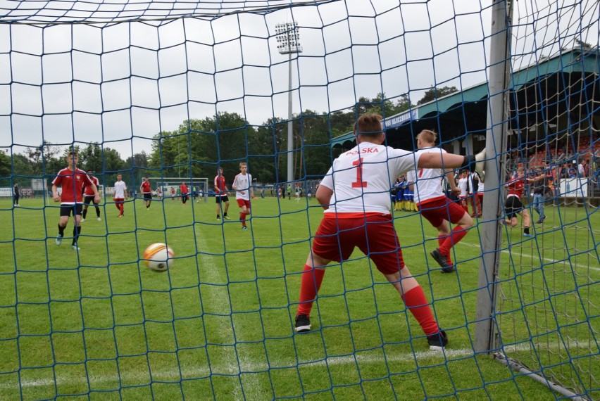 Adwokat Cup 2018. Próbny mundial na stadionie miejskim w...