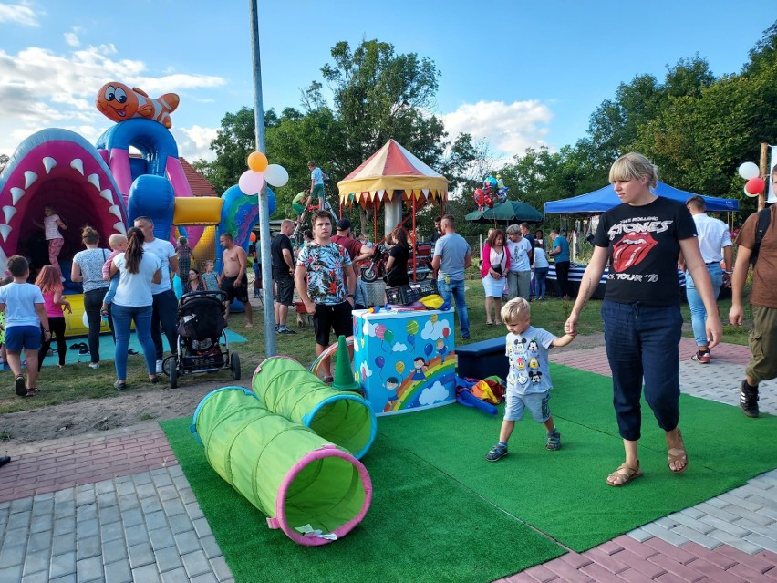 Otwarcie Parku Wiejskiego z placem zabaw w Małym Rudniku w...