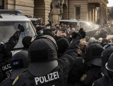 Niemcy. Kontrwywiad ostrzega przed wybuchem przemocy. Chodzi o prawicowych ekstremistów