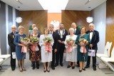 Diamentowe oraz Złote Jubileusze obchodziły pary małżeńskie ze Starachowic. Były medale, życzenia i kwiaty. Zobacz zdjęcia