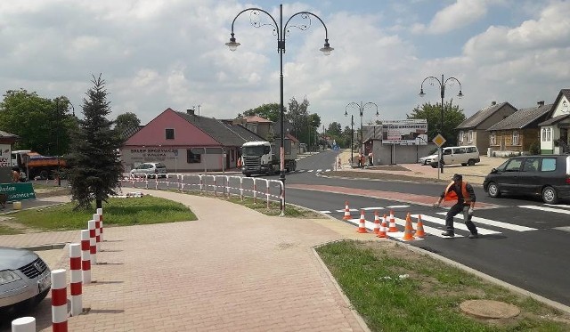 W Wierzbicy firma PRD przebudowała skrzyżowanie dróg wojewódzkich 744 i 727. Teraz ulica Radomska zyska nowy blask.