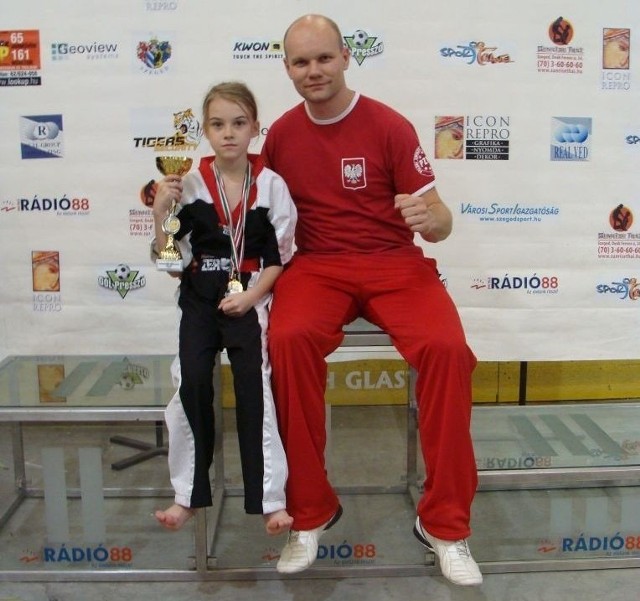 Julia Dawidowicz ze swoim trenerem.