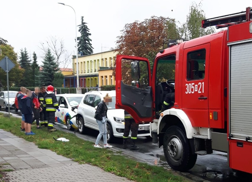 Wypadek na Kiełczowskiej z udziałem auta z miejskiej wypożyczalni