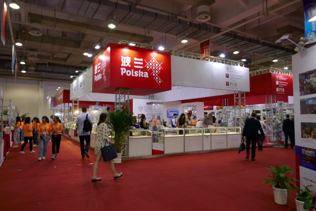 Jednym z punktów wizyty w Chinach było zwiedzenie targów „China-CEEC Investment and Trade Expo”.