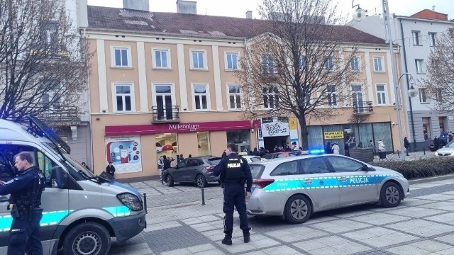 Napad na bank w Częstochowie. Podejrzany nadal przebywa w areszcie