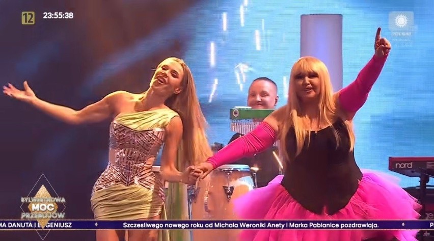 Sylwestrowa Moc Przebojów 2020. Doda i Maryla Rodowicz dołączyły do wzruszonej Beaty Kozidrak na scenie! Takiego trio jeszcze nie było!