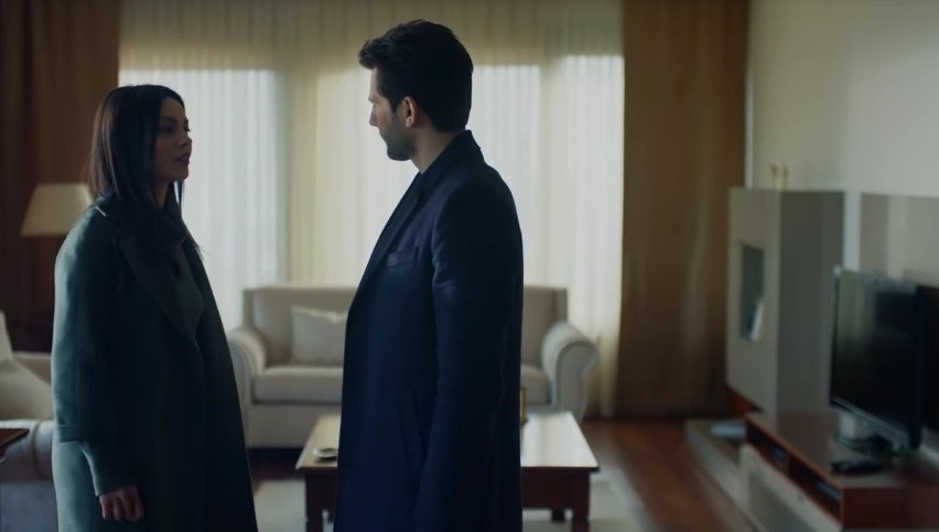 "Wieczna miłość" odcinek 163. Zeynep odrzuca pomoc Emira! Nihan wyprowadzi się do USA?! [STRESZCZENIE ODCINKA]