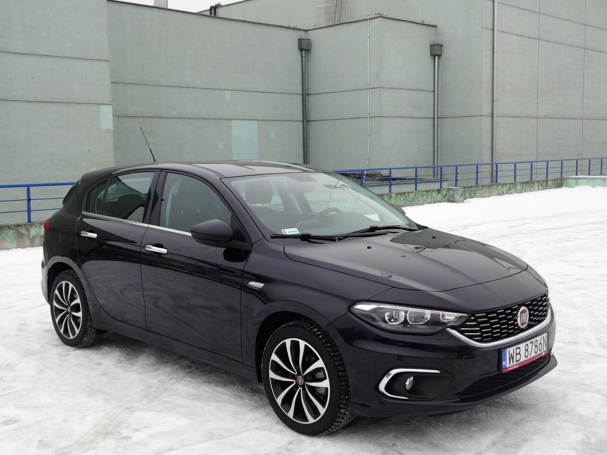 Nowy Fiat Tipo. Kompaktowy samochód na lata Express Bydgoski