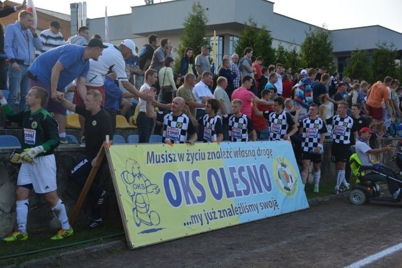 OKS Olesno to klub oparty na wychowankach. Na nich oparta...