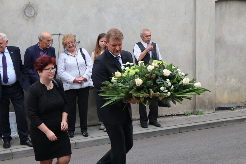 Dziś w Sosnowcu świętowano urodziny Jana Kiepury. Były kwiaty i konkursy