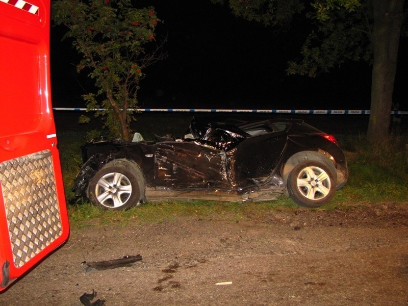 Śmiertelny wypadek na krzyzówkach w Nurze - 02-09-2011
