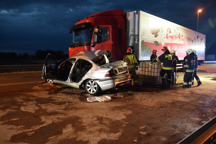 Poważny wypadek w Wojniczu. Droga krajowa 94 zablokowana