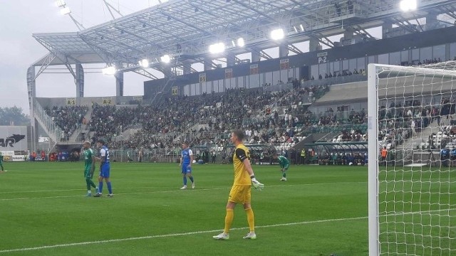 Radomiak - Puszcza Niepołomice. W bramce gości Oliwier Zych