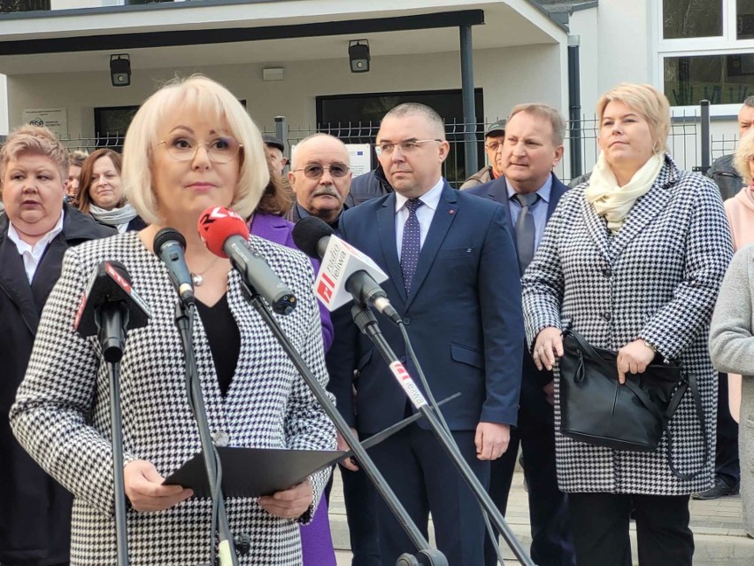 Wybory 2024. Katarzyna Kondziołka ogłosiła oficjalnie start  w wyborach na burmistrza Zawichostu. Poznaj jej kandydatów do Rady Miejskiej