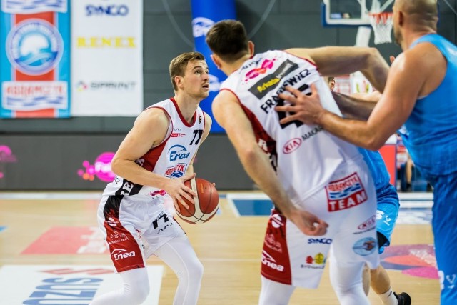 Jakub Nizioł (z lewej) zdobył 17 punktów