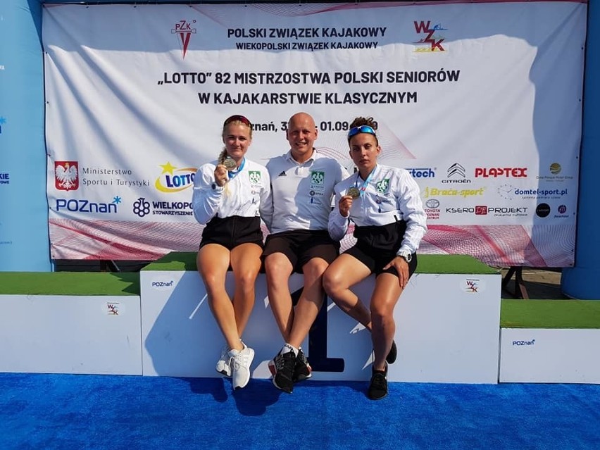 Kajakarstwo. Przedstawiciele AZS-u Politechniki Opolskiej zawojowali mistrzostwa Polski. Zdobyli w nich mnóstwo medali