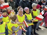 Dzień Flagi Rzeczypospolitej w Kołobrzegu. Biało czerwona nad ratuszem [ZDJĘCIA]