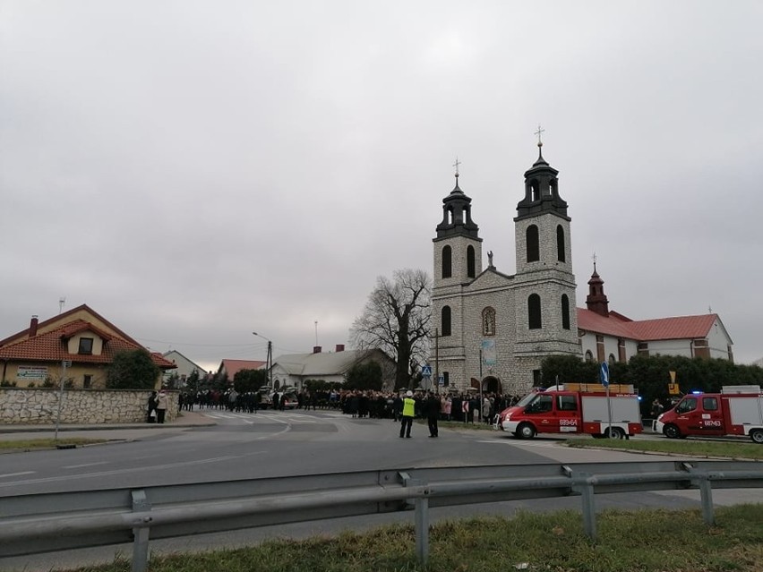 W piątek 8 listopada 2019 odbyły się pogrzeby trzech...