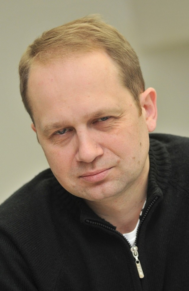 Marek Adamkowicz