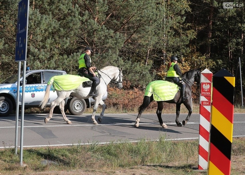 Policjanci z Niemiec i Polski ścigają porywacza. Specjalne ćwiczenia [ZDJĘCIA, WIDEO]