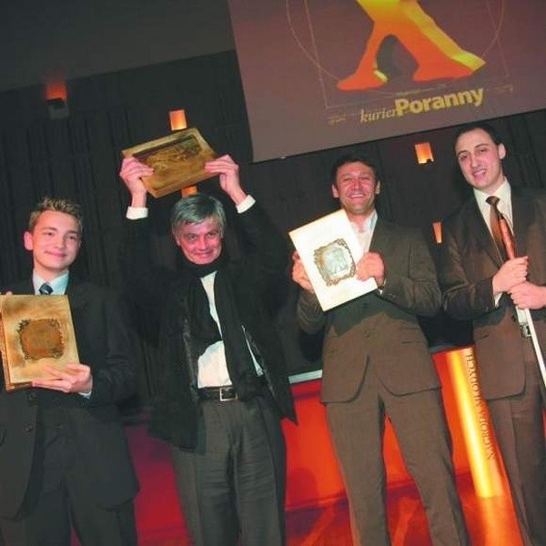 To ubiegłoroczni laureaci Złotych Kluczy za rok 2007: Bartosz Trzeciak, Piotr Tomaszuk, Artur Płatek, Tomasz Strzymiński