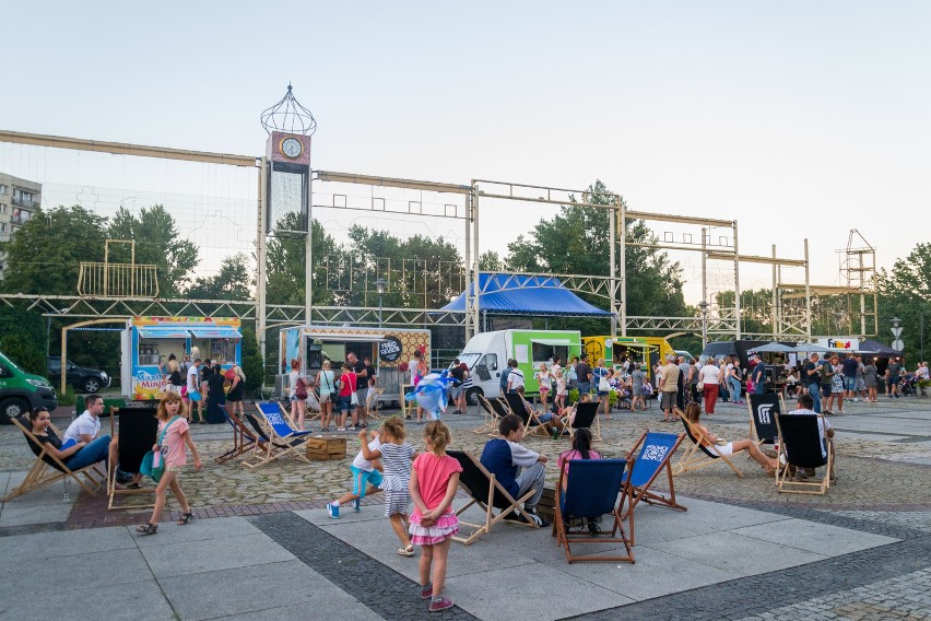 II zlot food trucków na rynku w Mysłowicach