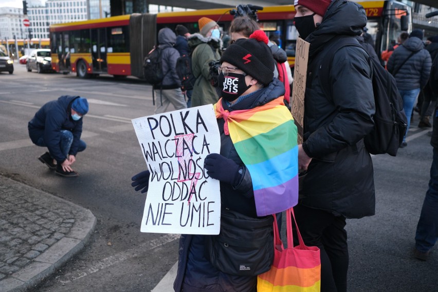 Ogólnopolski Strajk Kobiet organizuje dzisiaj manifestacje w...