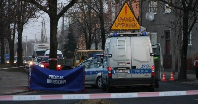 Mimo podjętej przez załogę karetki akcji reanimacyjnej kobieta zmarła.