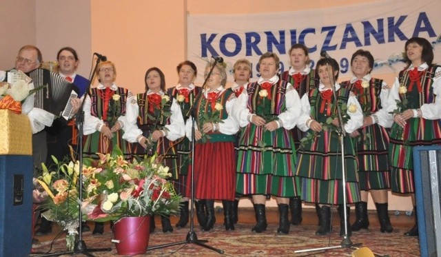 Zespoł "Korniczanka" podczas jubileuszowego koncertu