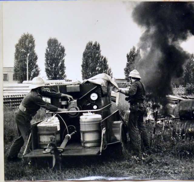 OSP przy Stomilu po wojnie powstało w 1946 roku gdy ruszyła pierwsza produkcja w Stomilu, następnie uformowała się zawodowa zakładowa straż pożarna przy Stomilu