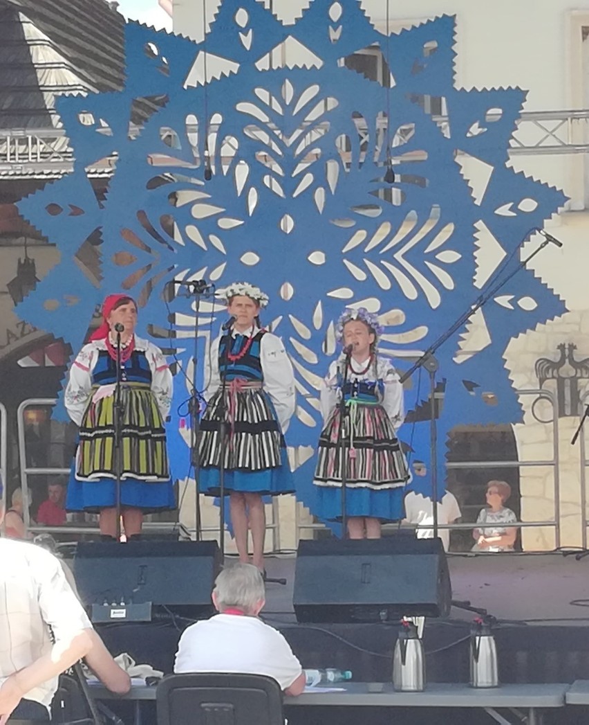 Nagrodzone śpiewaczki z gminy Rusinów na Ogólnopolskim Festiwalu Kapel i Śpiewaków Ludowych w Kazimierzu Dolnym
